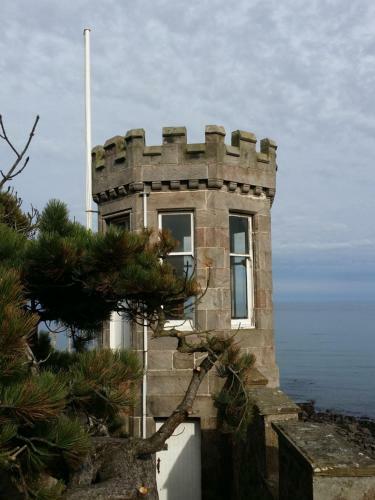 Crail House Apartments