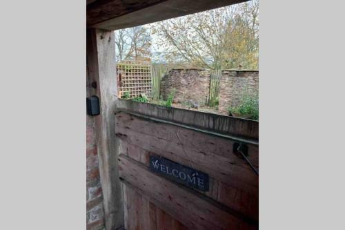 Upper Heath Farm - Stable Cottage