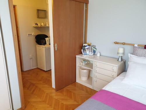 Hostal Apartman And Room Bm