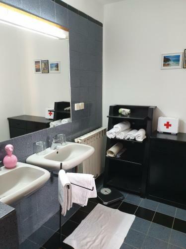Hostal Apartman And Room Bm