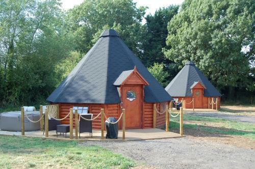 Lodge Romantic Rural Retreats