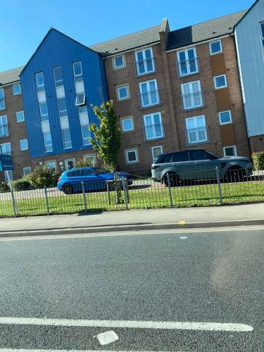 Superior Two-bed Apartment With Free Parking, Cv1 Coventry