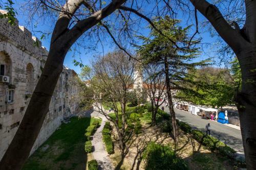 Hostal Pellegrini Luxury Rooms