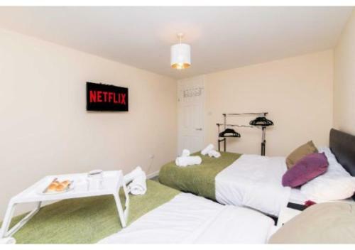Sublime Stays Coventry- Jenner Luxury Apartment