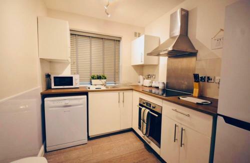 Stunning 3-bed Ground Floor Apartment In Coventry