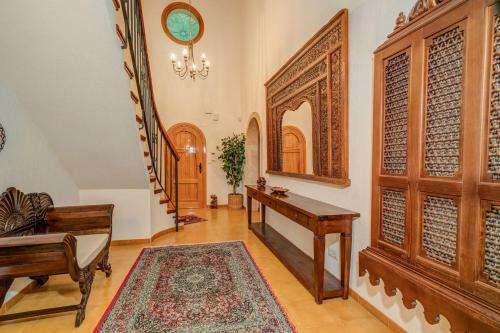 Villa Lydia's Walk By Villa Plus