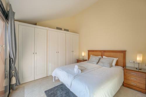 Apartamento Mijas Costa Duplex With Terrace, Sea Views And 2 Pools