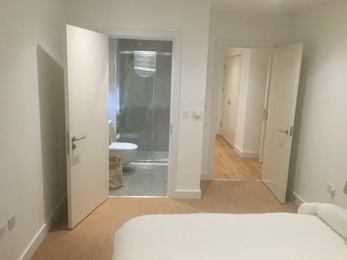 Luxurious Serviced Apartment In Croydon