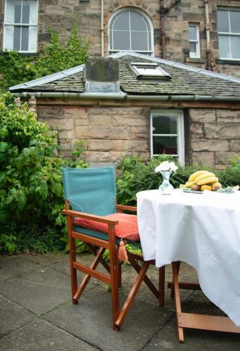 Hostal Georgian House