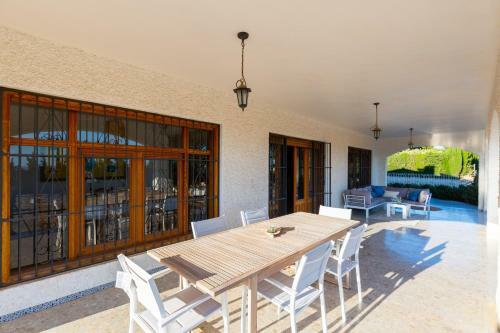 Villa Fidalsa Bahama Breeze