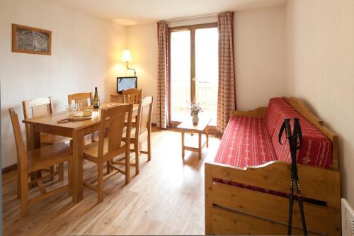 Aparthotel Hameau Des Aiguilles 4