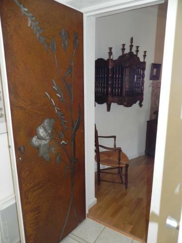 Hostal Ferme Des Entremains