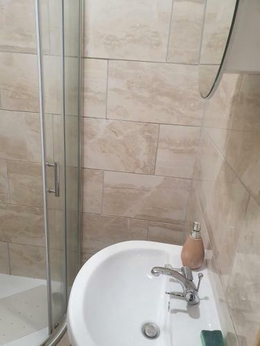 Hostal En Suite Bedrooms, Heaton, Newcastle