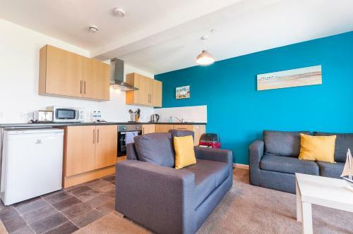 Five Way Apartments