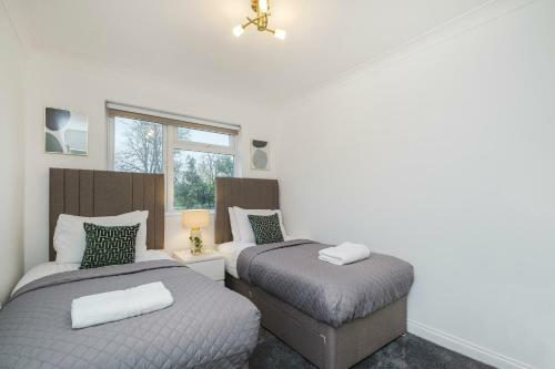 Apartamento Attractive And Spacious 3 Bed House In Grays Lakeside