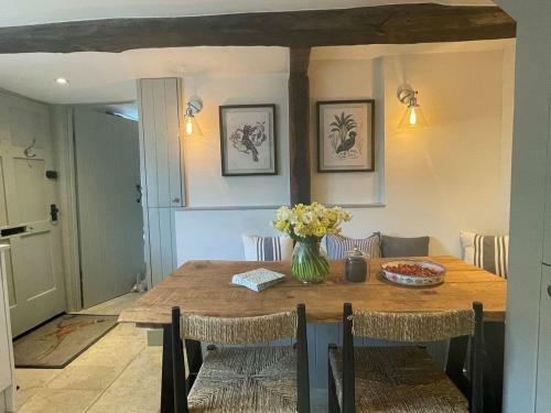 Stockbridge Cottage