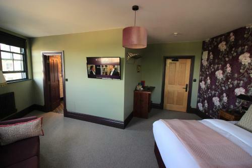 Hotel Westow House