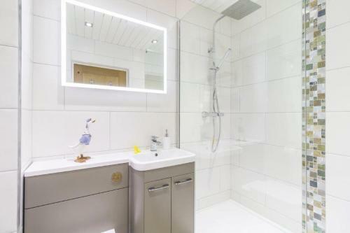 Minster View Apartment At Talbot Court, York
