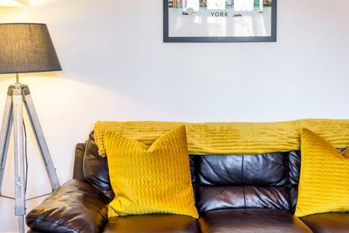 Bishy Road Hideaway Near York Racecourse