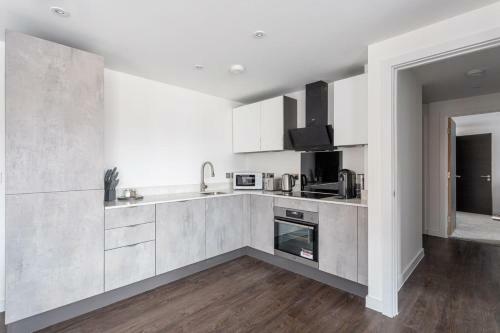 Modern And Stylish 2 Bedroom York Apartment