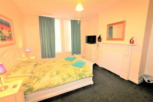 Marley Mansion Apartments - Borough