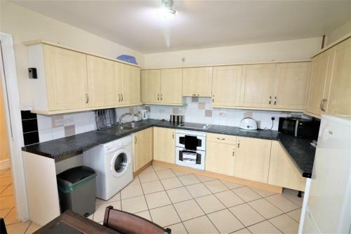 Marley Mansion Apartments - Borough
