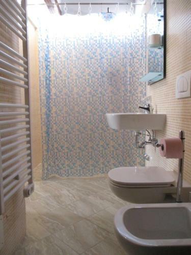 Hostal Colle Sul Lago
