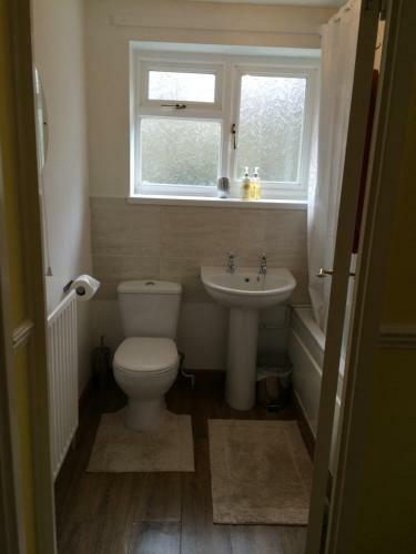 Cosy 3 Bed Detached House Birmingham