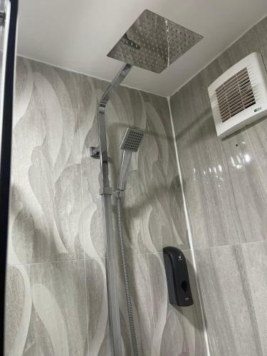 Hostal Uk Holiday Apartments 6 Birmingham