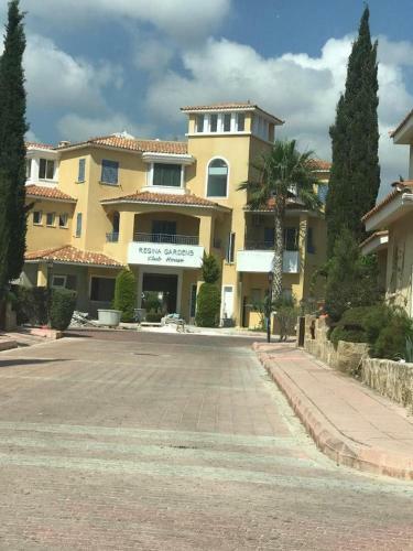 Apartamento Magnificent 2 Bed Penthouse In Regina Gardens