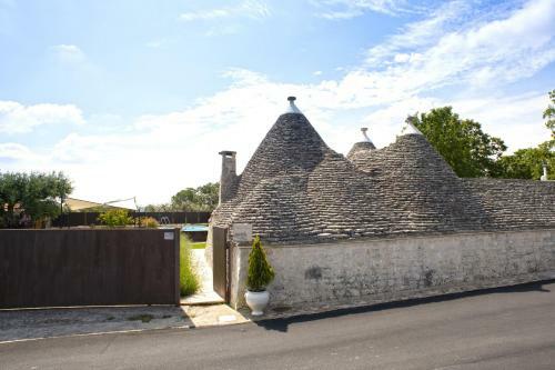 Villa Trulli Ginevra Con Piscina
