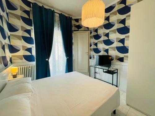 Hostal Mirage Rooms
