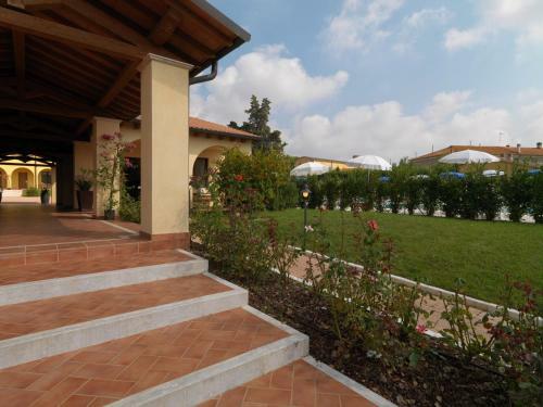 Apartamento Le Corti Del Sole Residence