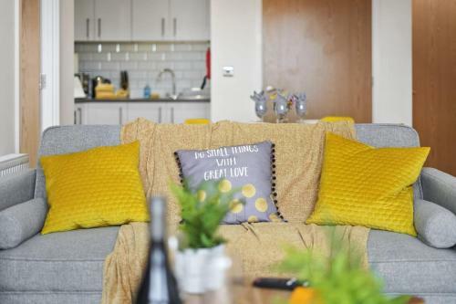 Moda Stays - Helena Street Apartments