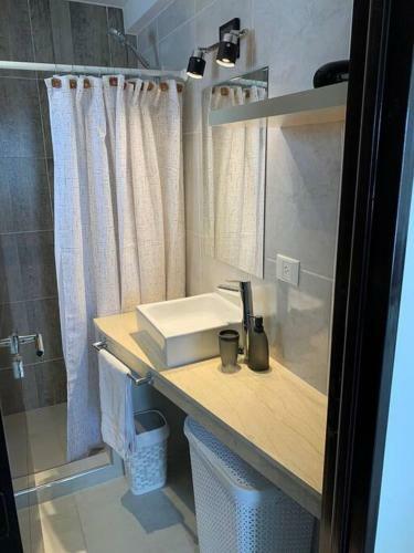 Apartamento Impecable Monoambiente A Metros Del Mar.