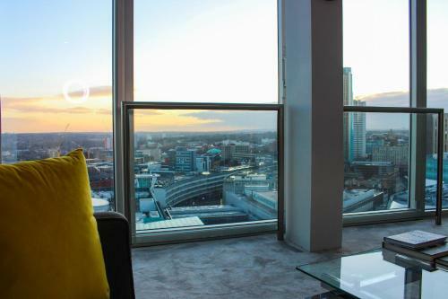 Deluxe 1 Bedroom Apartment - City Centre