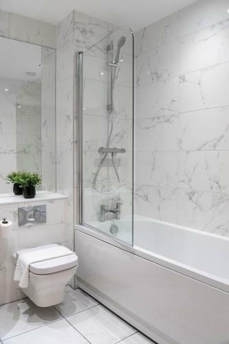 Central Birmingham Modern 1 Bedroom Apartment