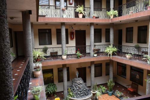 Hostal Hotel Viena Internacional