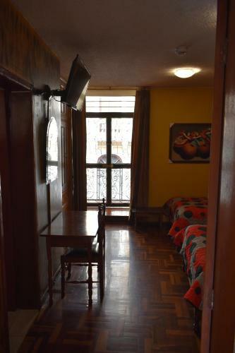 Hostal Hotel Viena Internacional