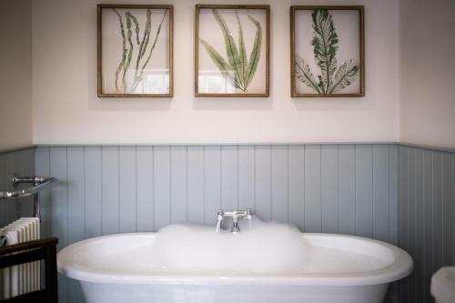 Posada The Hare & Hounds Inn