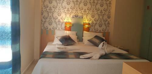 Uslan Hotel