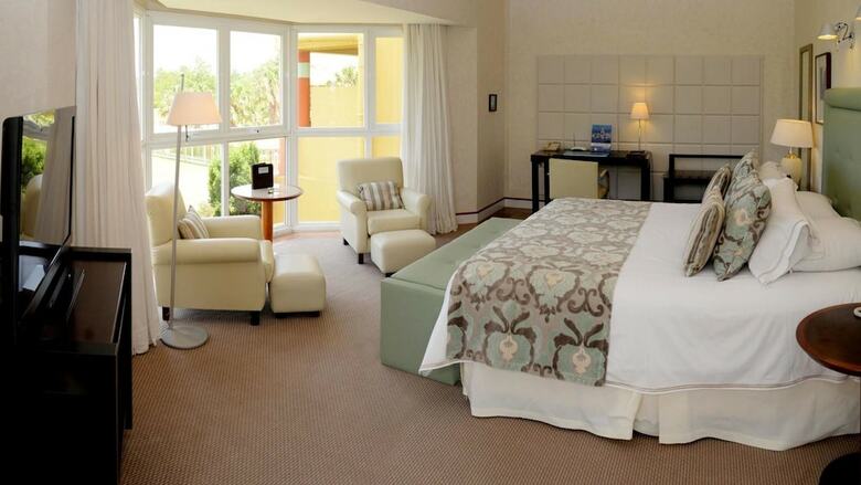 Hotel Mantra Punta Del Este Resort Spa And Casino
