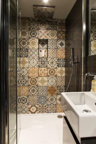 Villa The Design House With Heated Pool Sleeps 10