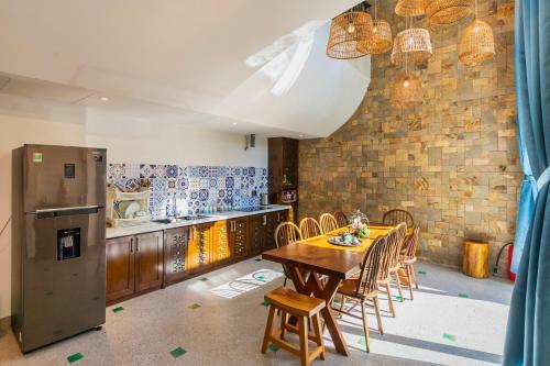 New Stylish 5br Pool Villa Bbq Karaoke Room