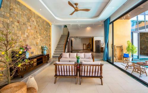New Stylish 5br Pool Villa Bbq Karaoke Room