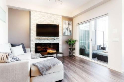 Apartamento The Blue Haven Knox View Kelowna Downtown Condo