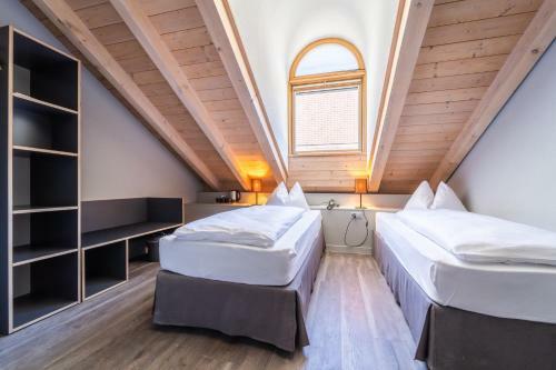 The Hey Hotel Guest House