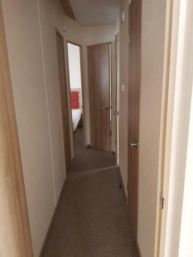 184 Unity Resort Brean