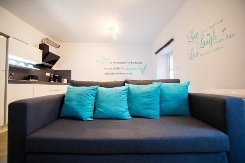 Azzurro Apartment