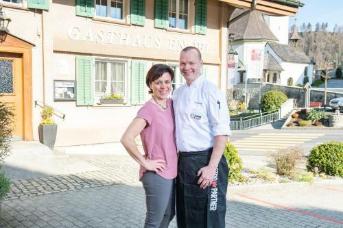 Posada Gasthaus Engel Hasle